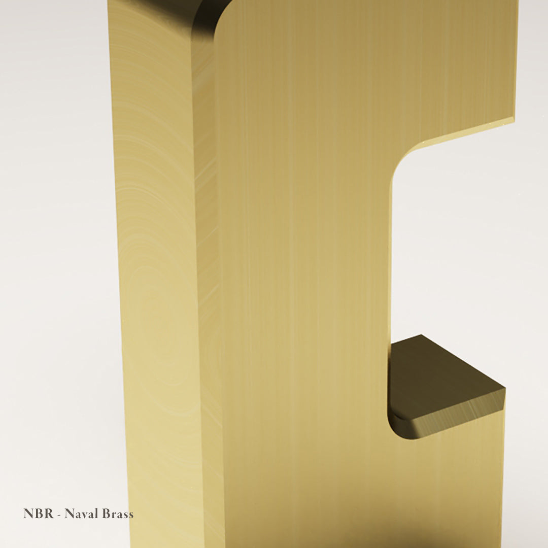 Beaufort C Pull in Naval Brass — Capramont & Co