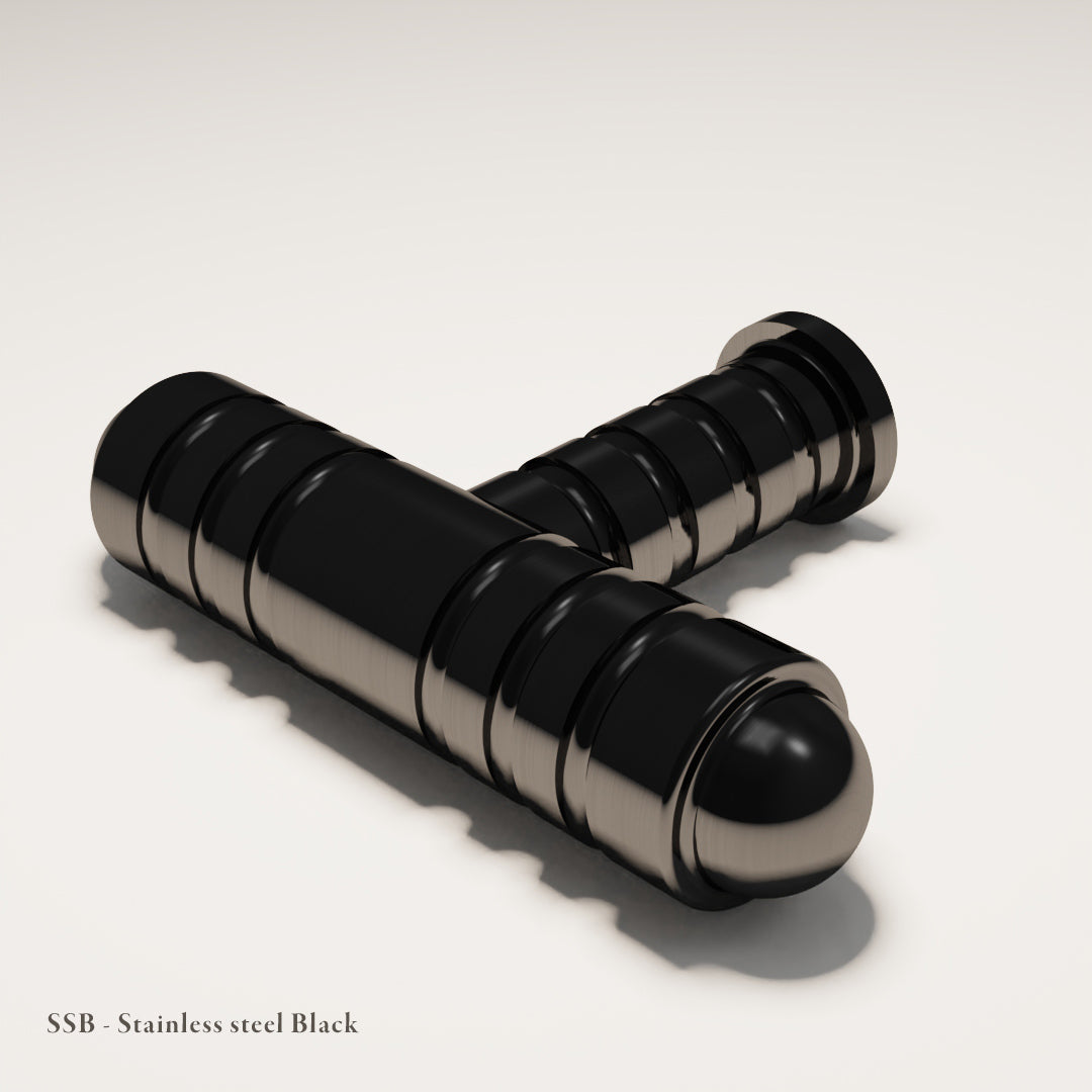 Varndell T-Bar in Carbon-Coated Stainless Steel — Black — Capramont & Co